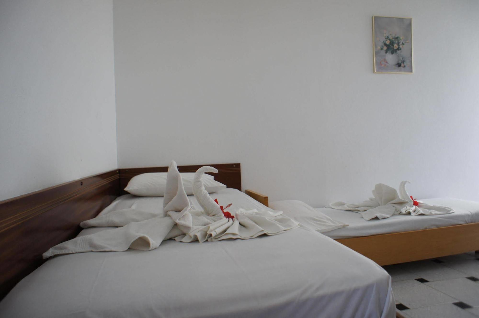 Fili Hotel Apartments Tigaki Kültér fotó
